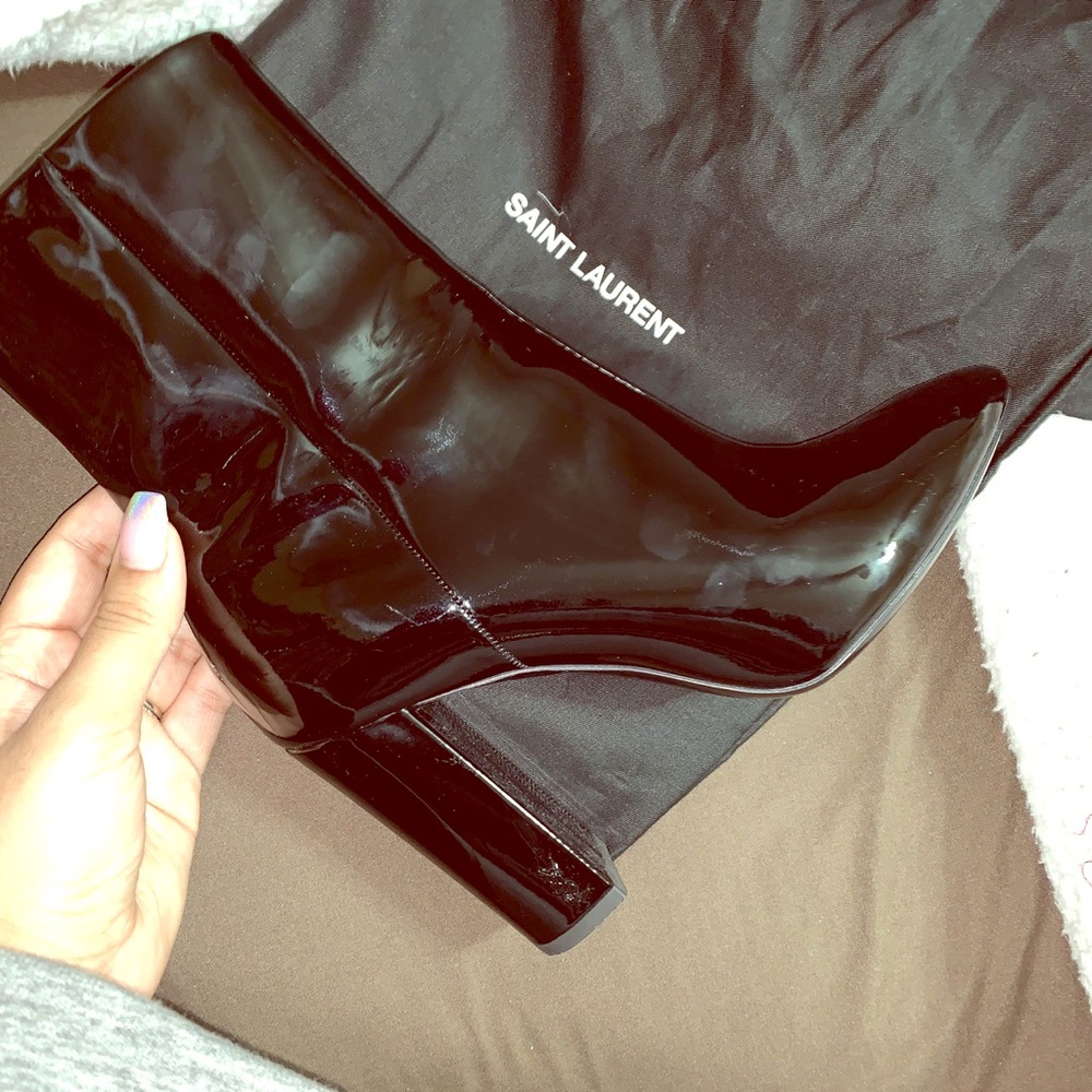 Saint Laurent patent heeled boots 7/7.5